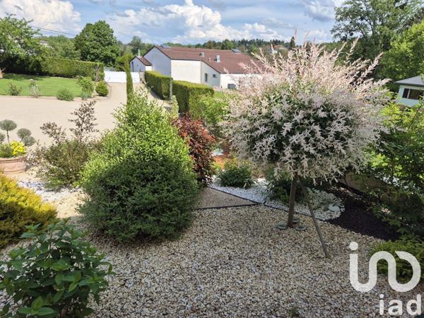 Maison 4 pièces de 208 m² à Monthureux-sur-Saône (88410)