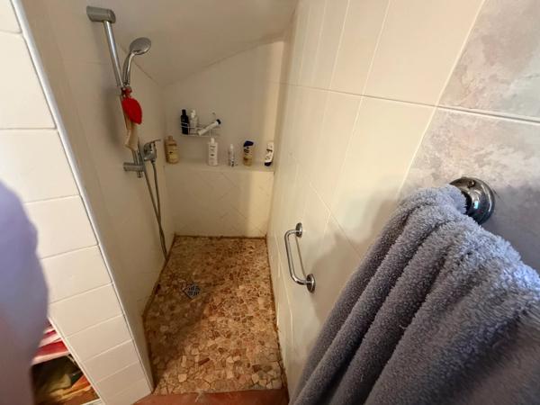 Maison Vigneronne T5 avec remise attenante