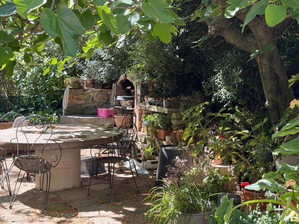 Maison Vigneronne T5 avec remise attenante