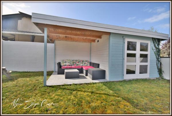 VILLA de plain-pied à vendre 7 pièces SOUSTONS (40) 158 m² environ, proche du lac