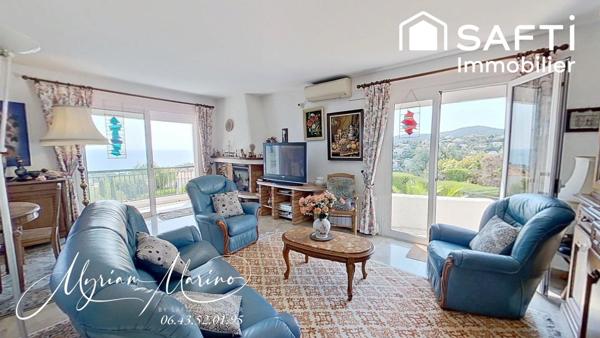 NOUVEAUTÉ ! : Maison traditionnelle avec vue mer panoramique – Les Issambres (83380)