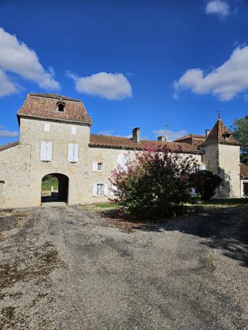 Magnifique demeure à 3 kms de Montréal du Gers