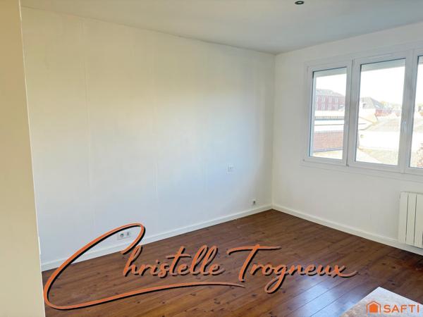 Appartement centre ville dans rue calme
