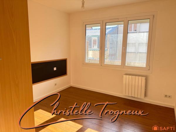 Appartement centre ville dans rue calme