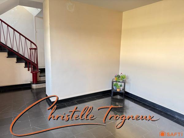 Appartement centre ville dans rue calme