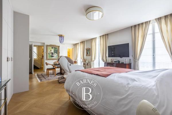 Paris 8ème, Appartement 4 Chambres -  314 m² à vendre