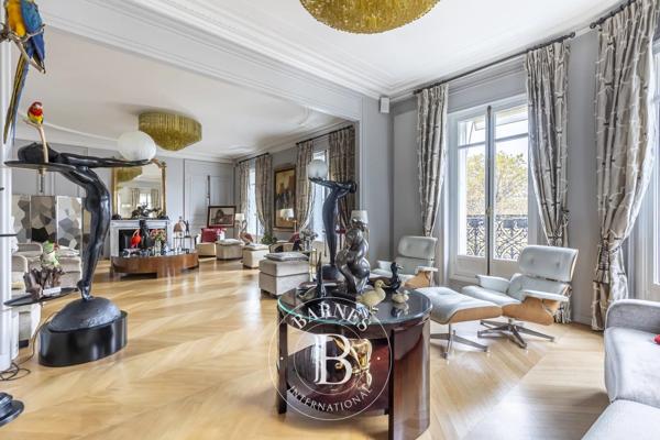 Paris 8ème, Appartement 4 Chambres -  314 m² à vendre