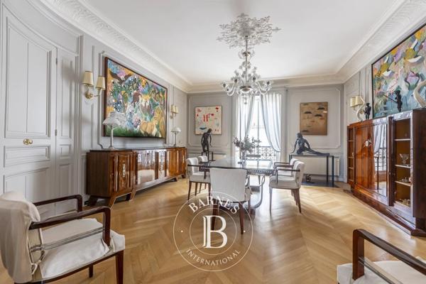 Paris 8ème, Appartement 4 Chambres -  314 m² à vendre