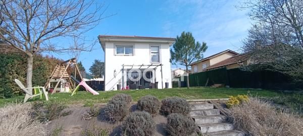 MAISON À VENDRE DE 5 PIÈCES DE 95,00 M²