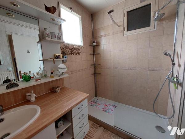 APPARTEMENT F4 - 2 CHAMBRES - CAVE