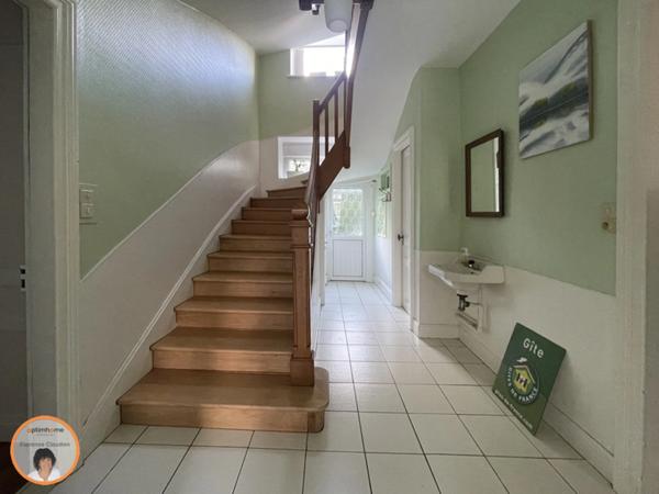 MAISON BOURGEOISE 215 m² - GÉRARDMER à mi-chemin entre LAC et CENTRE VILLE - TERRAIN 331 m²