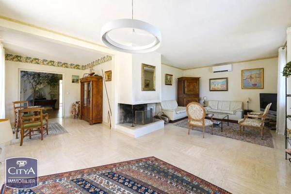 Maison à vendre 7 pièces 202.8m² Saint-Marcellin (38160)