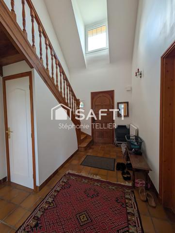 Superbe Néo-Bretonne de 120 m2 avec jardin de 2958m2  très bien entretenue