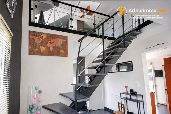 Vente                                                      Maison
                        
                     5 pièces                      103 m2                     à Thorigné-Fouillard