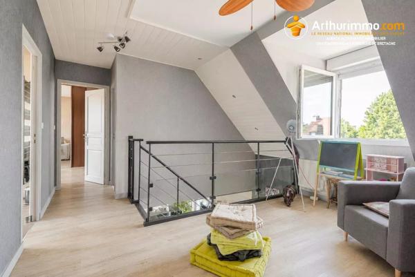 Vente                                                      Maison
                        
                     5 pièces                      103 m2                     à Thorigné-Fouillard