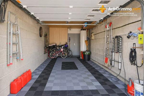 Vente                                                      Maison
                        
                     5 pièces                      103 m2                     à Thorigné-Fouillard