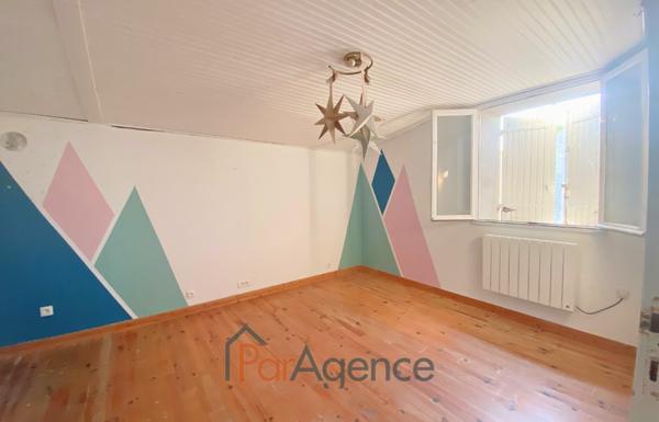 SEMUSSAC PROCHE CENTRE VILLE MAISON 3 PIECES AVEC GRAND HANG