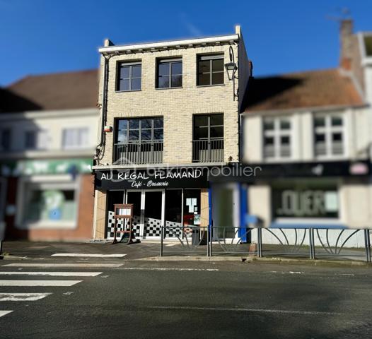 Immeuble mixte de 195,39 m²