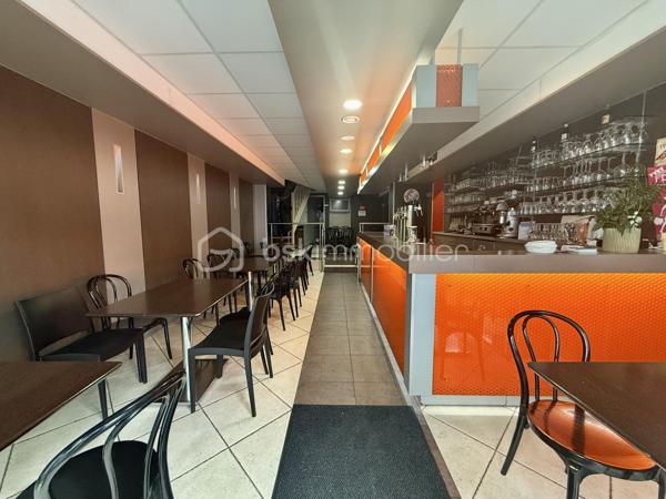 Immeuble mixte de 195,39 m²