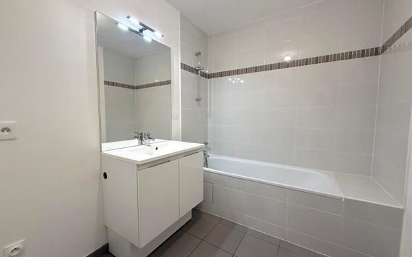 Appartement à vendre    3 pièces • 58,14 m2 Villecresnes