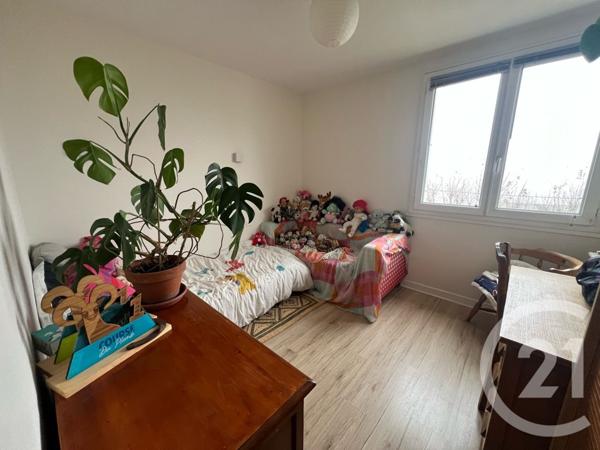 Appartement F4 à vendre  4 pièces - 72 m2 AURILLAC - 15