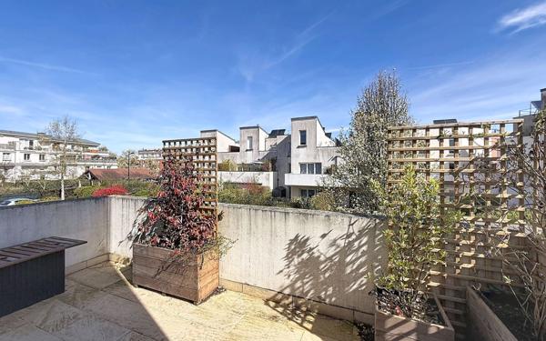 Appartement à vendre    4 pièces • 97,31 m2 Guyancourt