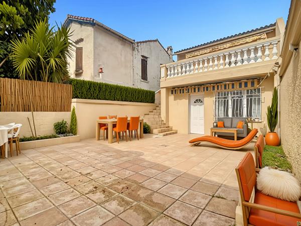Maison 4 pièces avec extérieur à vendre Secteur Sainte-Marguerite 13009 Marseille