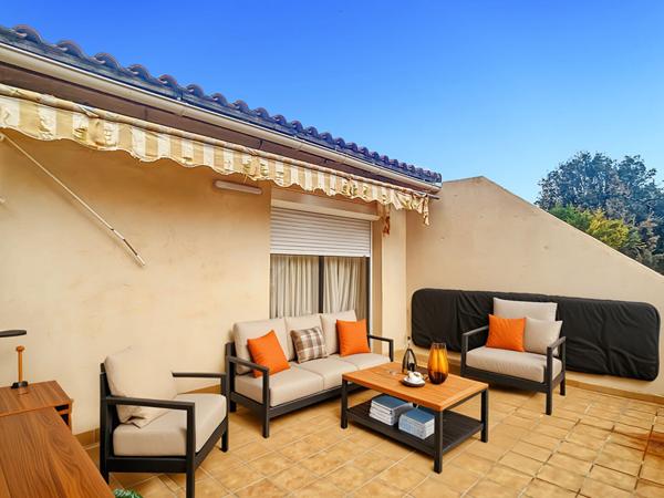 Maison 4 pièces avec extérieur à vendre Secteur Sainte-Marguerite 13009 Marseille