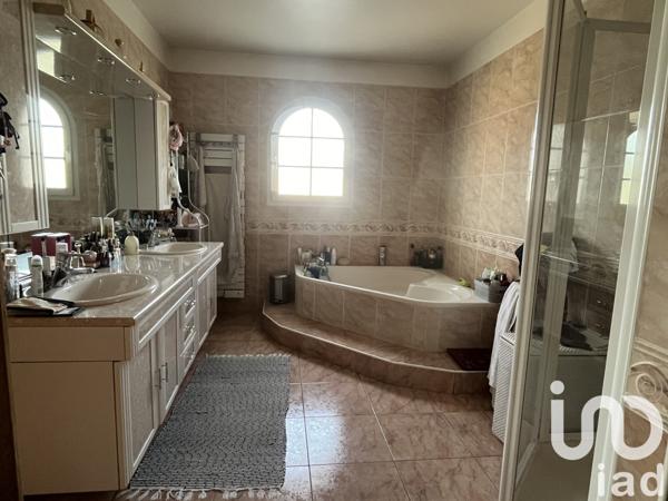 Maison à vendre 7 pièces 200 m² Pont-sur-Yonne