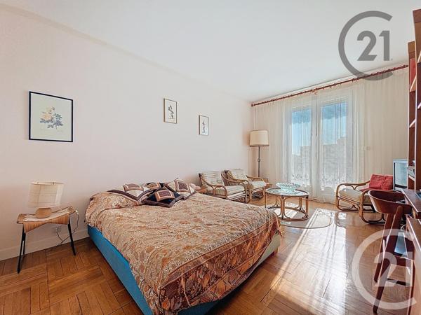 Appartement F3 à vendre  3 pièces - 81 m2 TROYES - 10