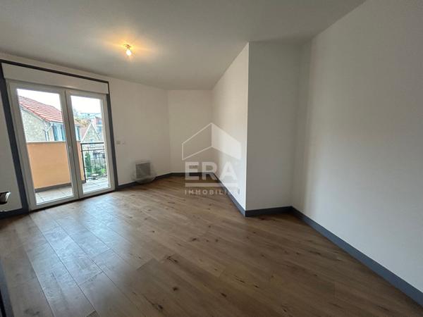 A VENDRE F2 BREUILLET RESIDENCE AVEC ASCENCEUR