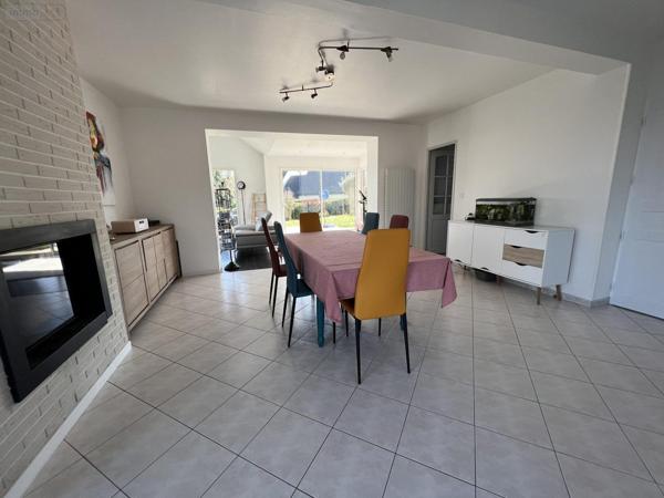 Maison à vendre à Châteaugiron en Ille-et-Vilaine (35410), ref : VM2482-35018