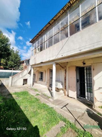 Rare Les Arcs centre belle maison de charme composée de 3 appartements et garage véranda dépendances sur 259m  Les Arcs (83460)