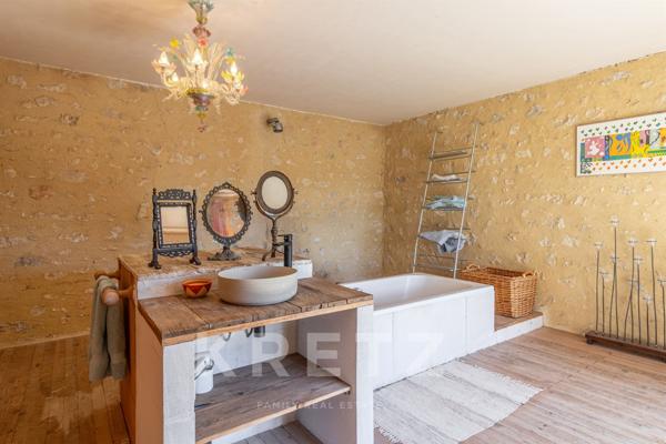 Authentique Ferme Provençale en pierre — Vue panoramique d’exception sur le Mont Ventoux