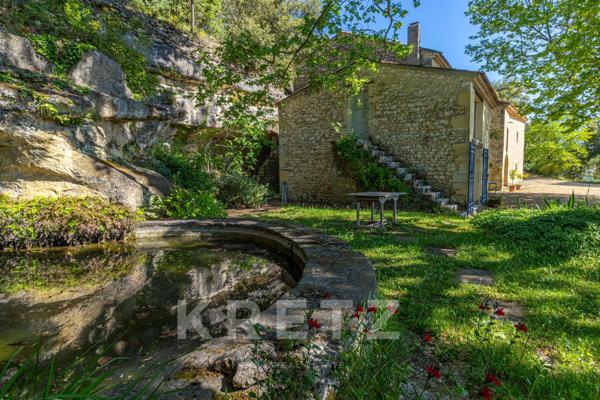 Authentique Ferme Provençale en pierre — Vue panoramique d’exception sur le Mont Ventoux
