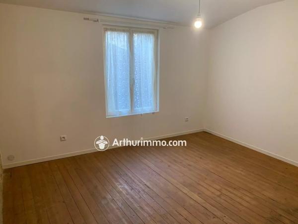 Vente                                                      Maison
                        
                     7 pièces                      129 m2                     à Aulnay