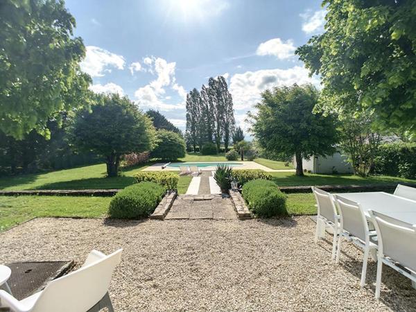 Appartement Cosne Cours Sur Loire 5 pièce(s) 155.80 m2