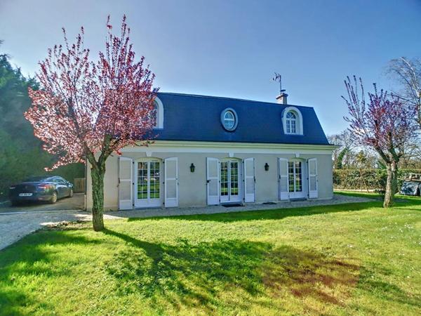 Appartement Cosne Cours Sur Loire 5 pièce(s) 155.80 m2