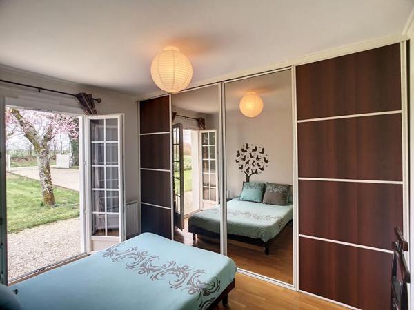 Appartement Cosne Cours Sur Loire 5 pièce(s) 155.80 m2