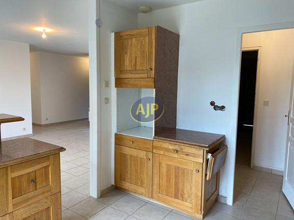 Location maison Hourtin : 988 € - AJP Hourtin Immobilier