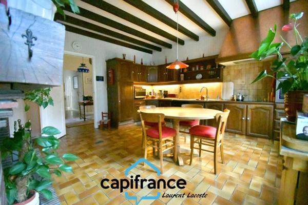 Dpt Haute Garonne (31), à vendre proche de LEGUEVIN maison P6 de 297 m² - Terrain de 6 300,00 m²