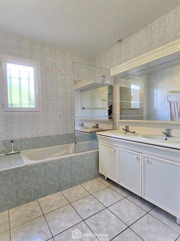 Maison 140 m² à BÉNÉJACQ 64800