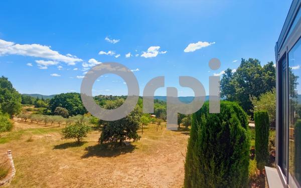 Maison à vendre    3 pièces • 186,35 m2 Reillanne