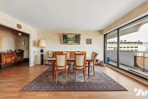 Appartement familial + cave & Parking