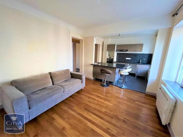 Appartement à louer 2 pièces 45.5m² Guéret (23000)