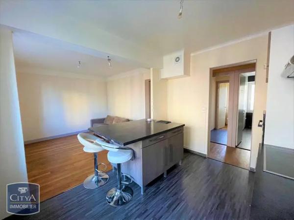 Appartement à louer 2 pièces 45.5m² Guéret (23000)
