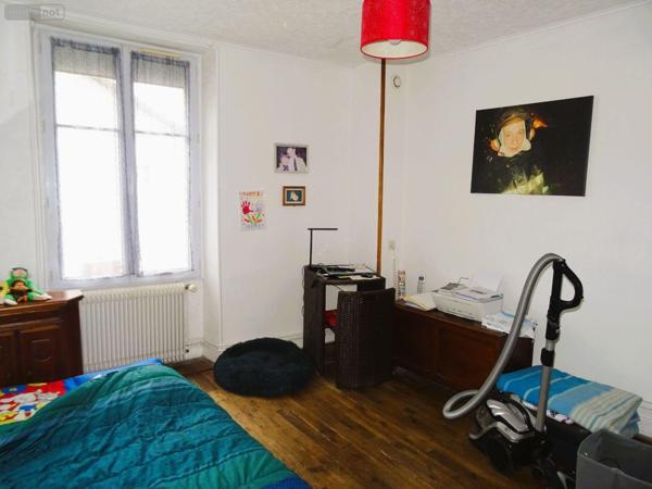 Immeuble à vendre à Chauvigny dans la Vienne (86300), ref : 2534