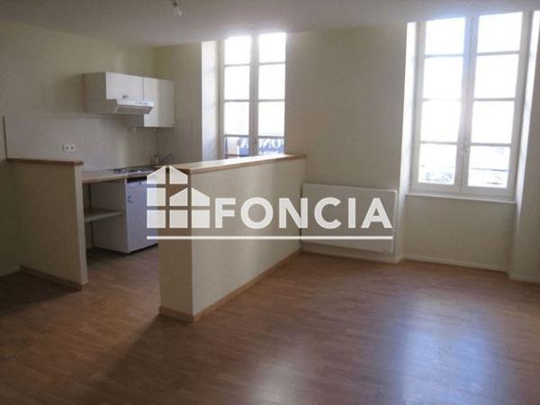 Location Appartement 2 pièces 46.99 m² - 14 PLACE DU 8 MAI 1945 Castres 81100