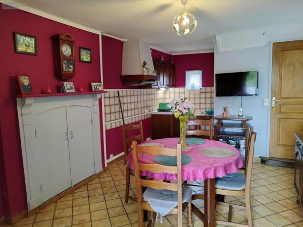 Maison à vendre à La Baroche-sous-Lucé dans l'Orne (61330), ref : 076/313