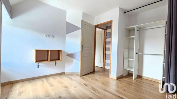 House for sale 4 rooms 78 m² Les Champs-Géraux